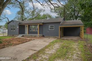 832 Roosevelt Ave, Joplin, MO 64801