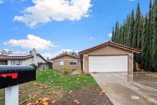4617 Panorama Dr, Bakersfield, CA 93306