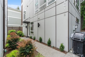 8613 23rd Ave NE Unit B, Seattle, WA 98115