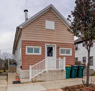 163 N Monroe St, Waterloo, WI 53594