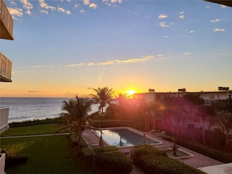 4450 Highway A1a Unit 303, Vero Beach, FL 32963