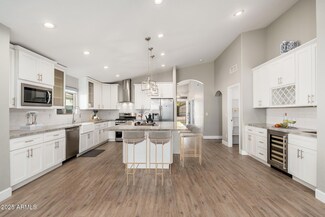 3334 W Williams Dr, Phoenix, AZ 85027