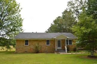 4505 Payton Rd, Pine Bluff, AR 71603