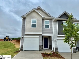 1238 Forestbrook Ln, Spartanburg, SC 29303