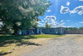 2816 S Cedar St, Kennewick, WA 99337