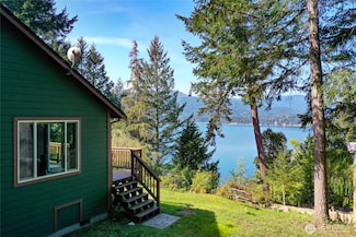 6698 Crimson Sky Loop NW, Seabeck, WA 98380