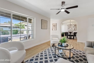 6001 N 10th Way, Phoenix, AZ 85014