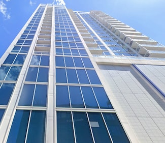 757 N Orleans St Unit 1004, Chicago, IL 60654