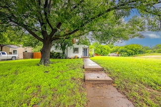 5000 Pamela Dr, Fort Worth, TX 76116