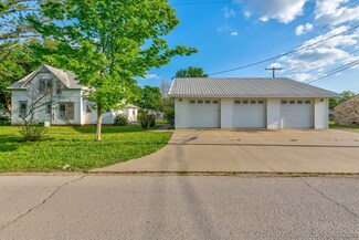 521 N Pawnee Ave, Dewey, OK 74029
