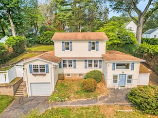 63 Lindbergh Ln, New City, NY 10956