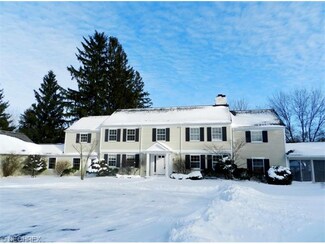 34000 Cedar Rd Unit SOM, Gates Mills, OH 44040