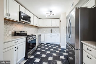 802 Quince Orchard Blvd Unit 102, Gaithersburg, MD 20878