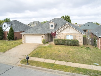 12520 S Birch Ave, Jenks, OK 74037