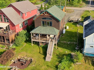 218 S Shore Rd, Caroga Lake, NY 12032