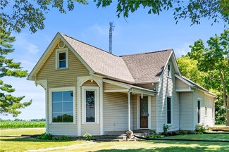 6211 N 1200 W, Russiaville, IN 46979