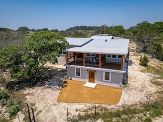 111 Stoney Hills Rd, Center Point, TX 78010