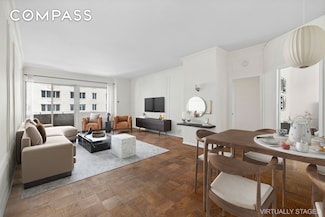 58 W 58th St Unit 4C, New York, NY 10019