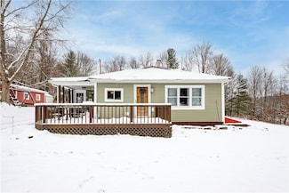 368 Fairview Rd, Fredonia, PA 16124