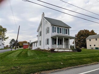 479 Monocacy Dr, Bath, PA 18014