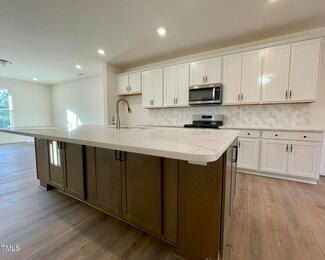 490 Traditions Grande Blvd Unit 27, Wake Forest, NC 27587