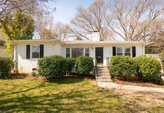 1207 Briarcliff Rd, Greensboro, NC 27408