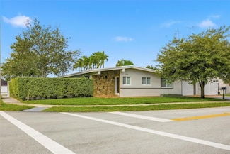 5250 SW 96th Ave, Miami, FL 33165