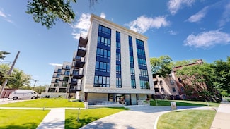 550 Sheridan Square Unit 501, Evanston, IL 60202