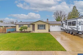 657 49th Ave SE, Salem, OR 97317