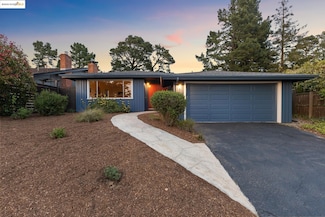 6824 Wilton Dr, Oakland, CA 94611