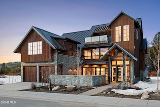 212 Beavers Lodge Rd, Winter Park, CO 80482