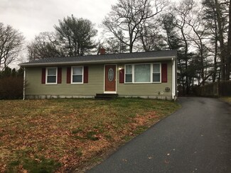 14 Delta Ave, North Dartmouth, MA 02747