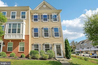 7111 River Birch Dr, Hanover, MD 21076