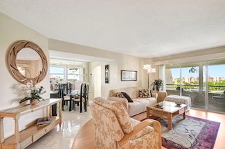 3836 Via Poinciana Unit 601, Lake Worth, FL 33467