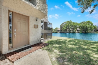 248 Wimbledon Lake Dr Unit 248, Plantation, FL 33324