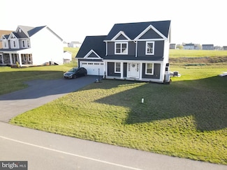 1011 Southwood Dr, Shippensburg, PA 17257
