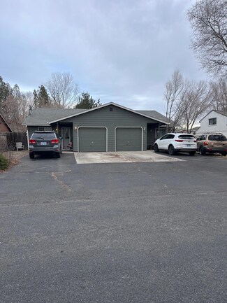 2536 SW 23rd St, Redmond, OR 97756