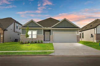 220 Lazy Lizzy Rd, Jarrell, TX 76537