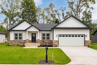 51670 Prescott Ave, South Bend, IN 46637