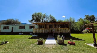 221 7th St, Clinton, MT 59825