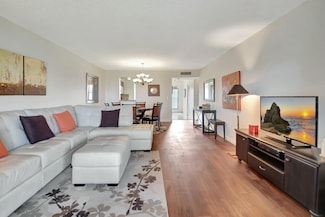 14723 Cumberland Dr Unit 2070, Delray Beach, FL 33446