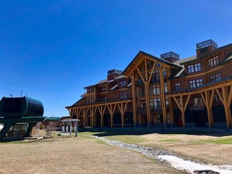 142 Red Sled Dr Unit 306, Stowe, VT 05672