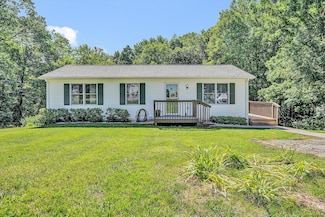 190 Dalewood Ln, Rocky Mount, VA 24151