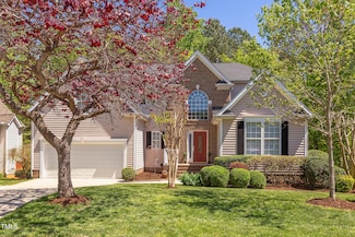 413 Palafox Dr, Chapel Hill, NC 27516