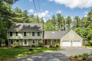 177 South St, Upton, MA 01568