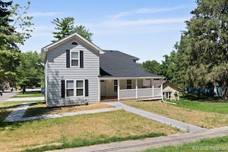 207 W Van Emmon St, Yorkville, IL 60560