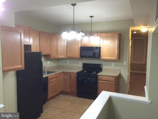 411 S Augusta Ave, Baltimore, MD 21229