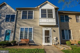 249 Morningside Dr, Falling Waters, WV 25419