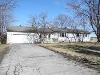 181 Boughton Hill Rd, Honeoye Falls, NY 14472