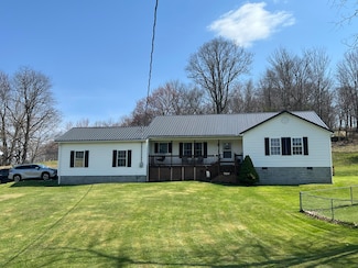 68 Hurd Rd, Nettie, WV 26681